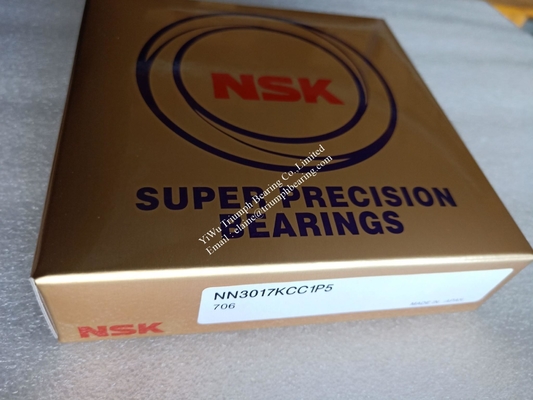 Le roulement à rouleaux cylindriques NSK NN3017KCC1P5