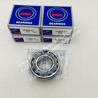 Le roulement à rouleaux sphériques NSK 22205CE4