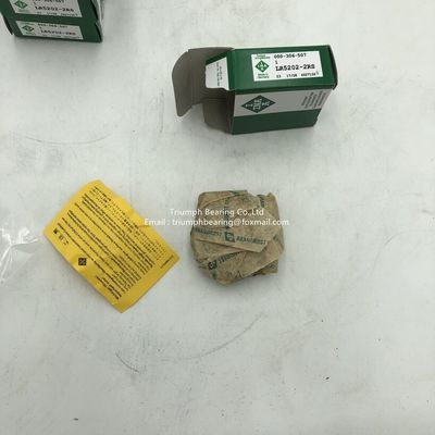 Roulement à rouleaux de chenille INA LR5202-2RS