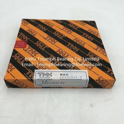 Les roulements à rouleaux croisés THK SX011820 P4, SX011820P4